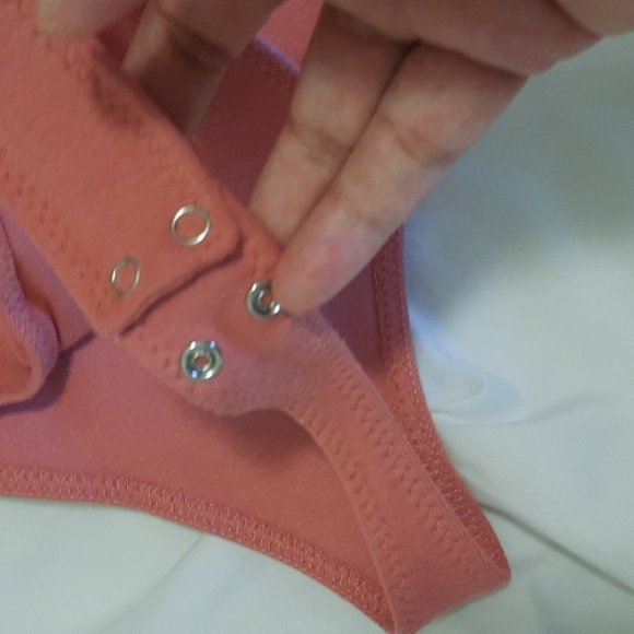 Calvin Klein Women's Pink Bodysuit Top - Picture 4 of 4